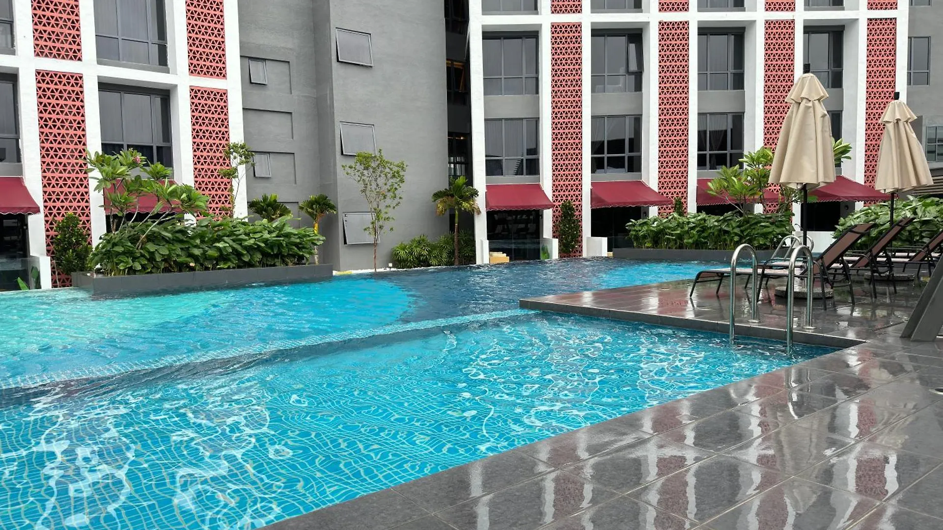 Borneo Sutera Bay Mount Kinabalu View Apartment Kota Kinabalu